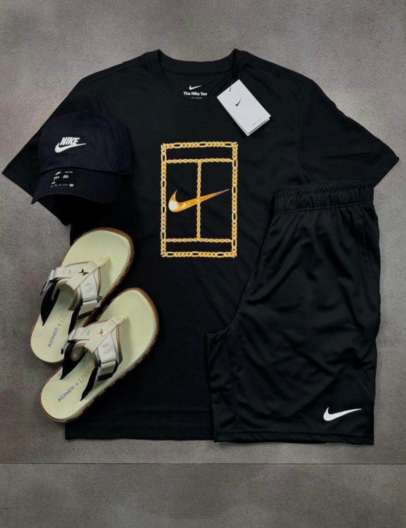 Kit Nike + Kenner
