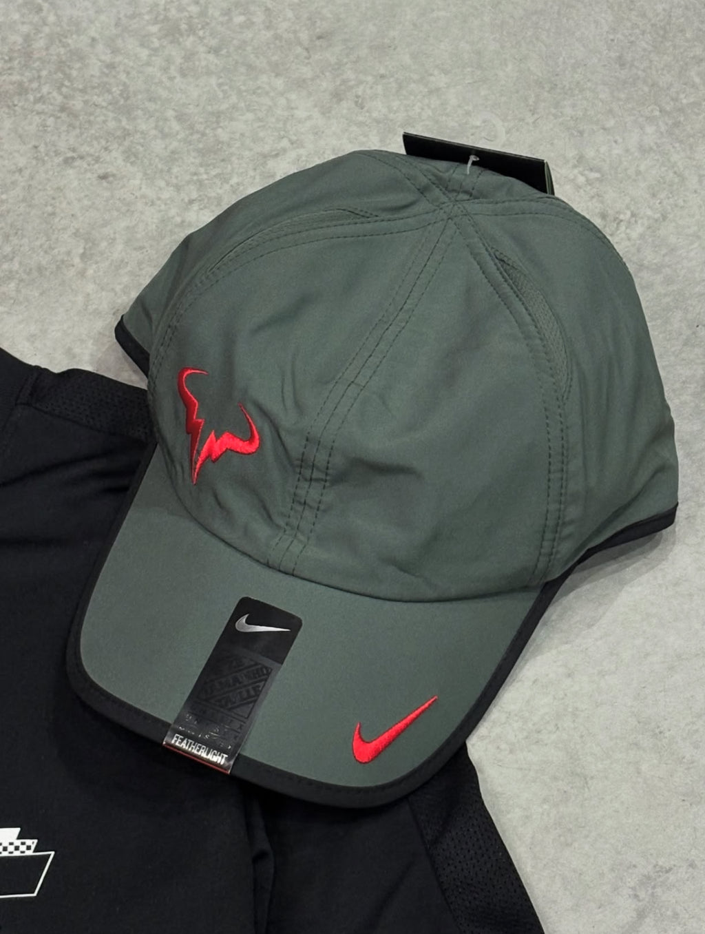 Kit Nike + Chinelo + boné Nadal