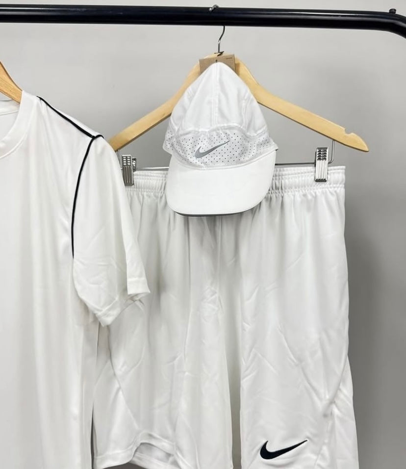 Conjunto Nike Dri-Fit