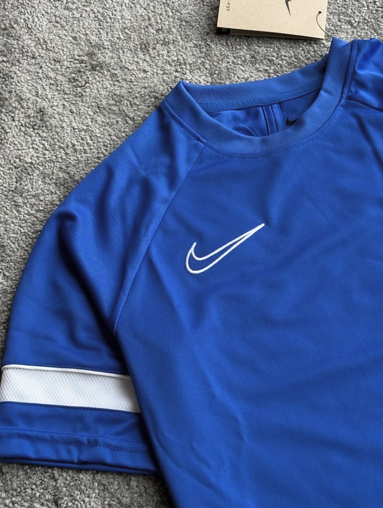 Kit completo Nike Academy