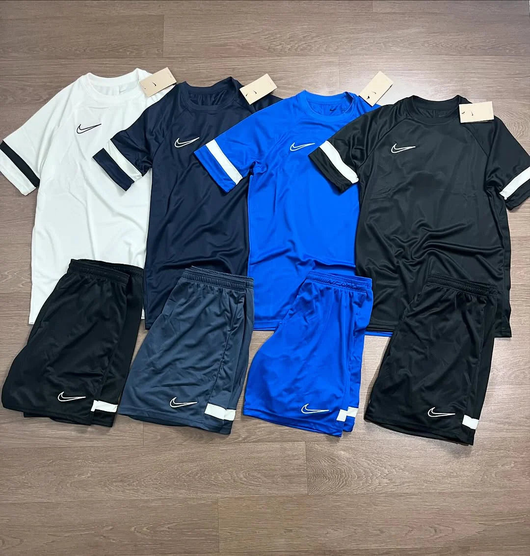 Kit Nike Dri-Fit Academy (4 conjuntos)
