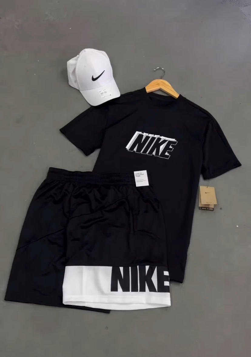 Kit Nike