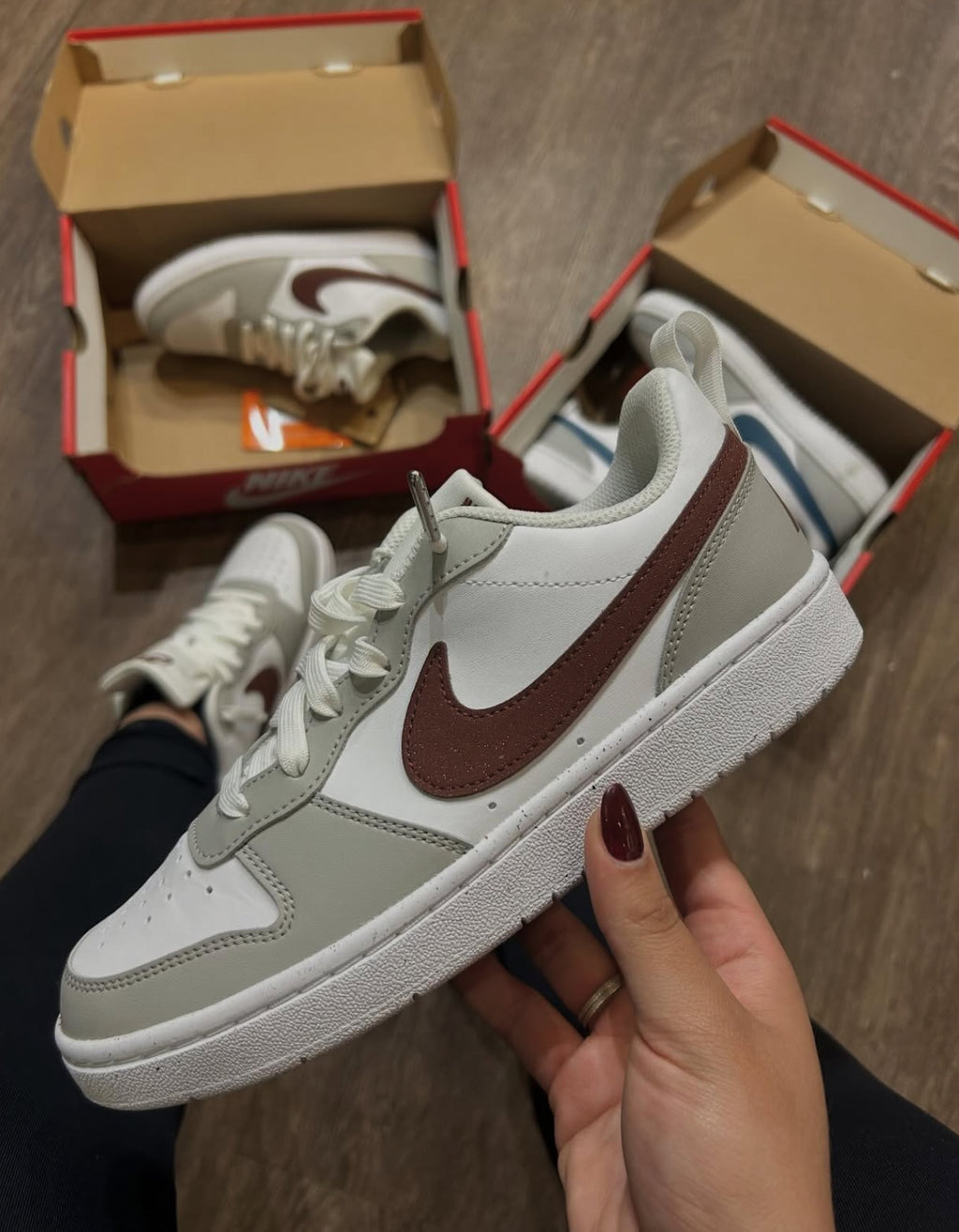 Tênis Nike Borough Low