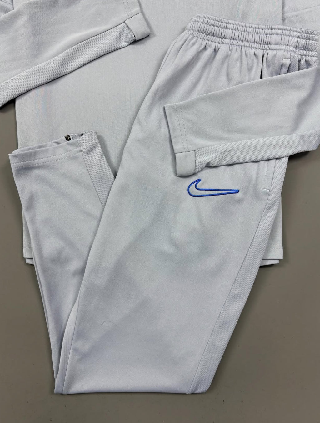 Conjunto Nike Dri-Fit Academy