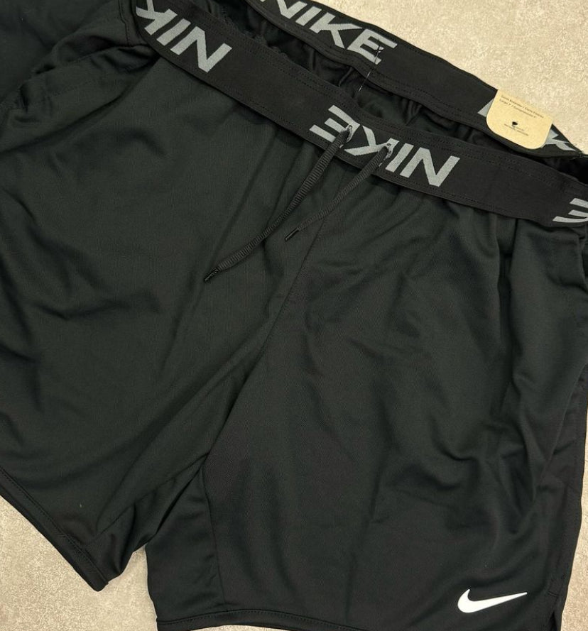 Conjunto Nike + Slide Nike + Boné