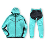 Conjunto Nike Tech Fleece