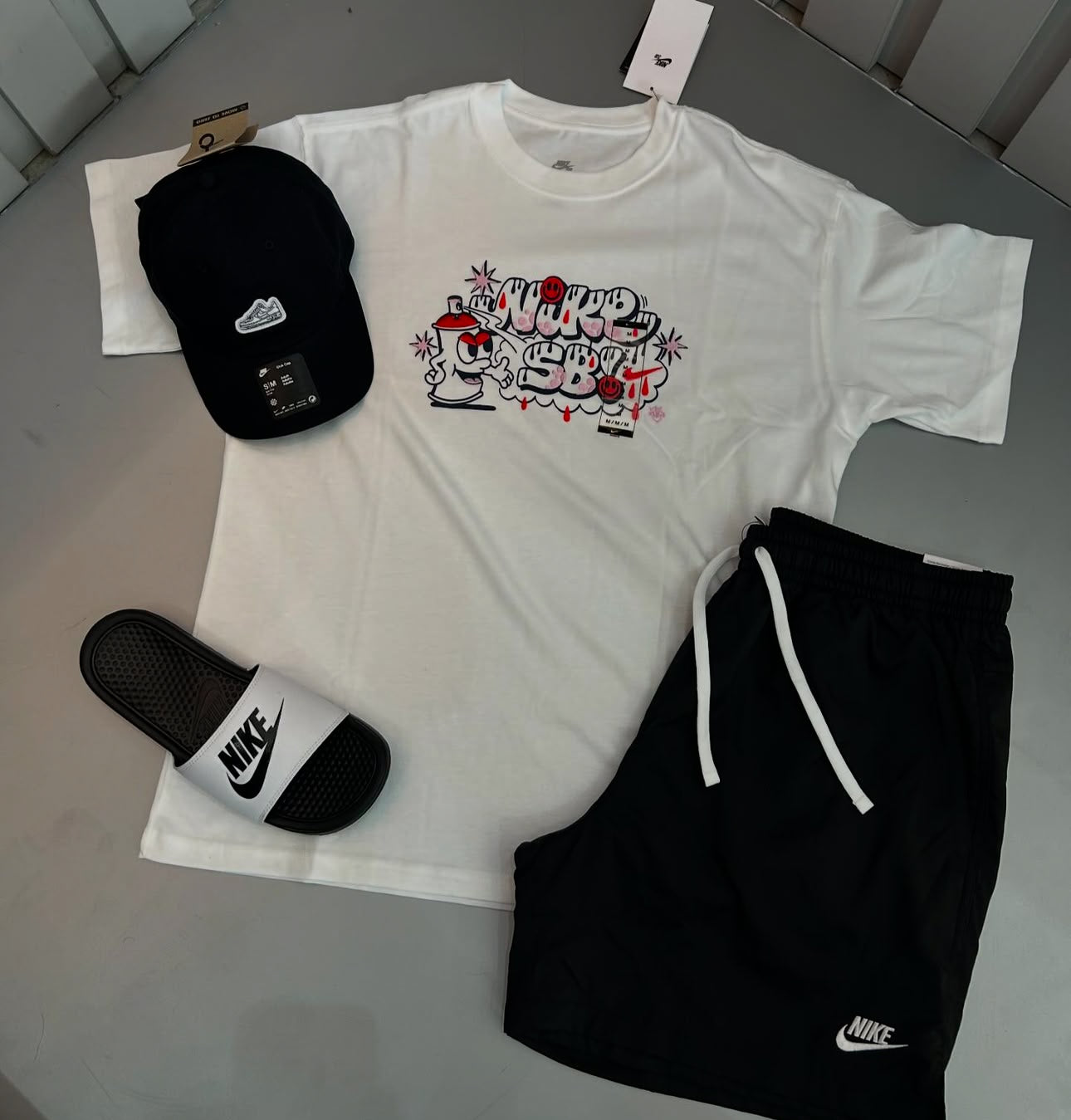 Kit completo Nike + Chinelo