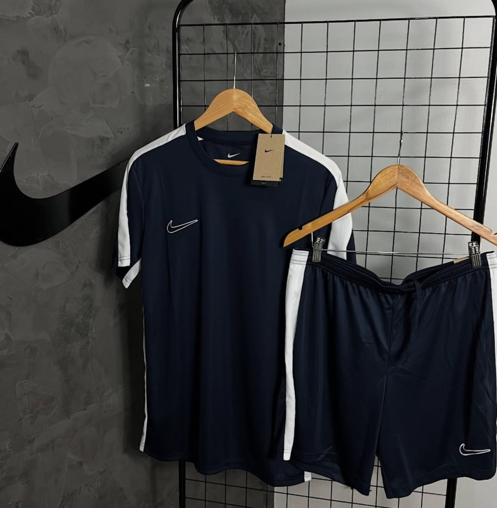 Conjunto Dri-fit Nike Academy