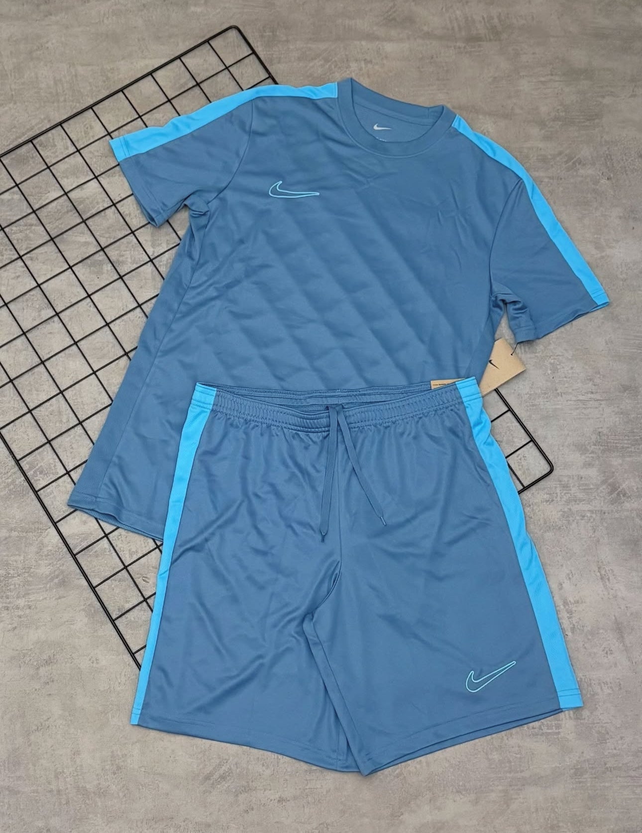 Conjunto Nike Academy