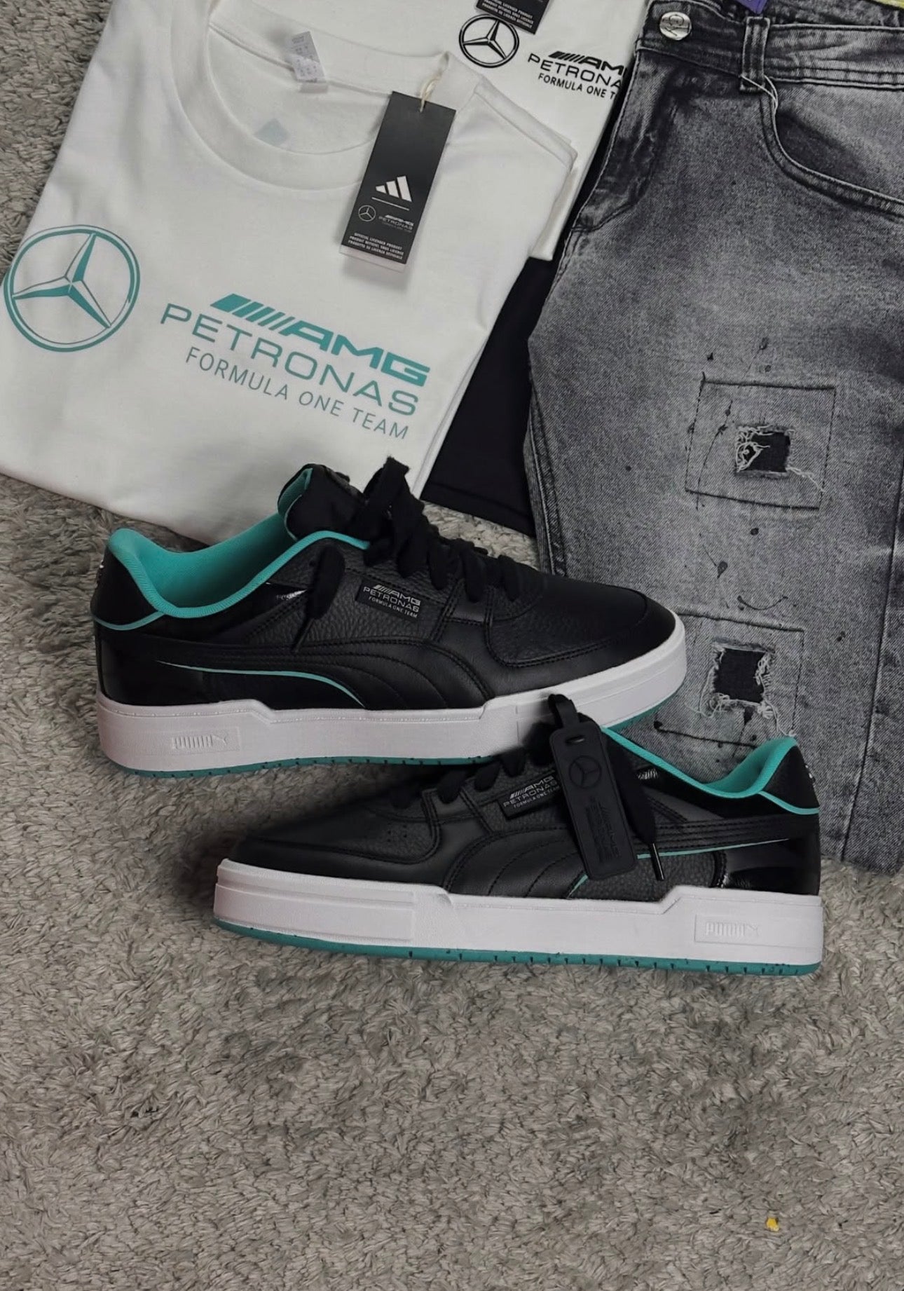 Kit completo Adidas Mercedes AMG + Tênis Puma