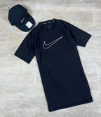 Camisa Nike Pro + Boné Tailwind Nike