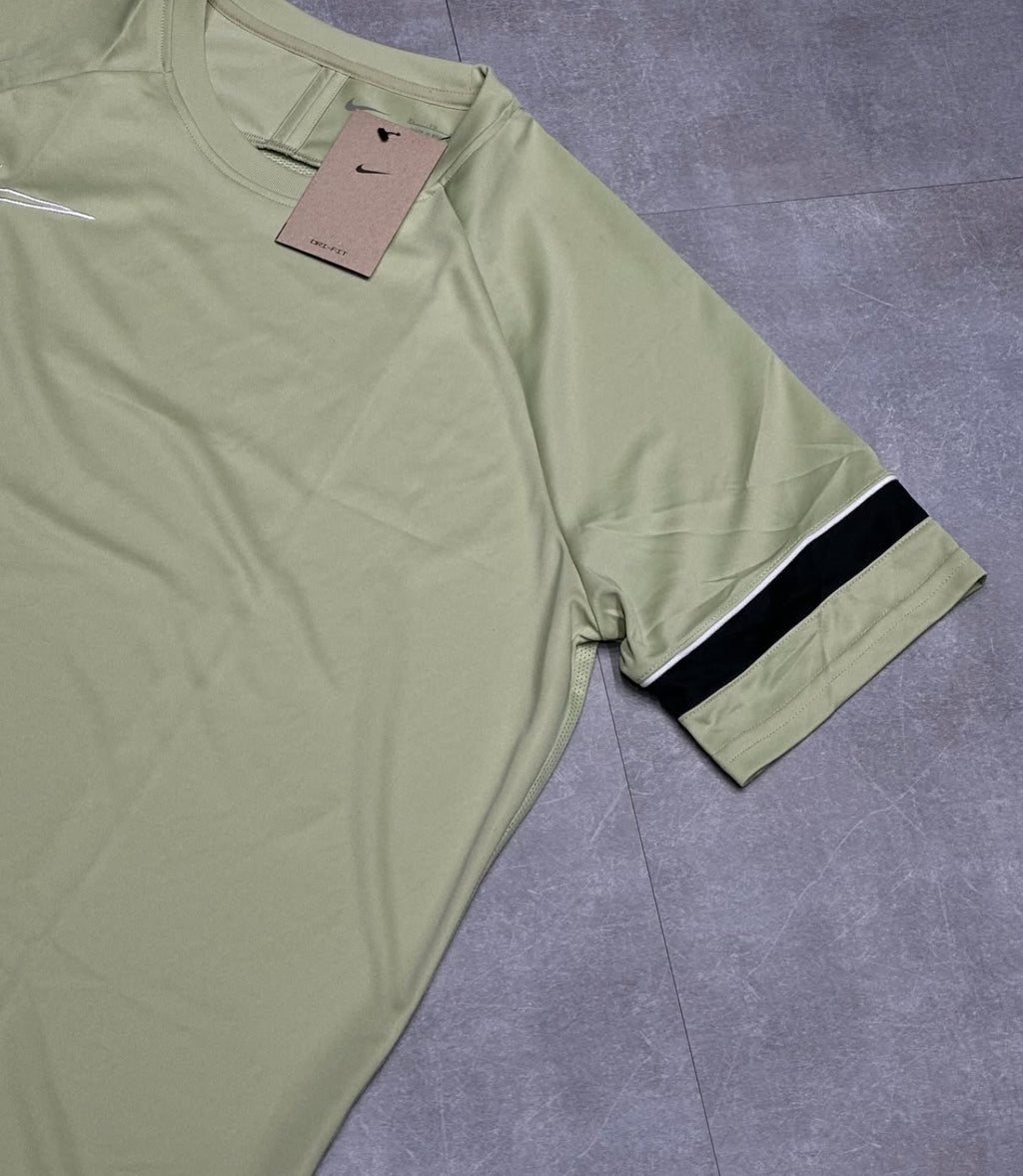 Camisa Nike DRI-FIT Academy