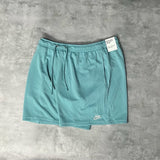 Short Nike Club