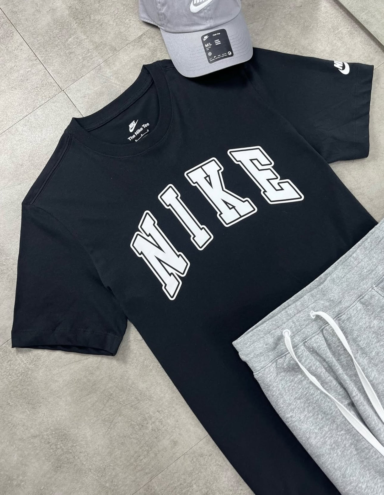 Kit Nike completo