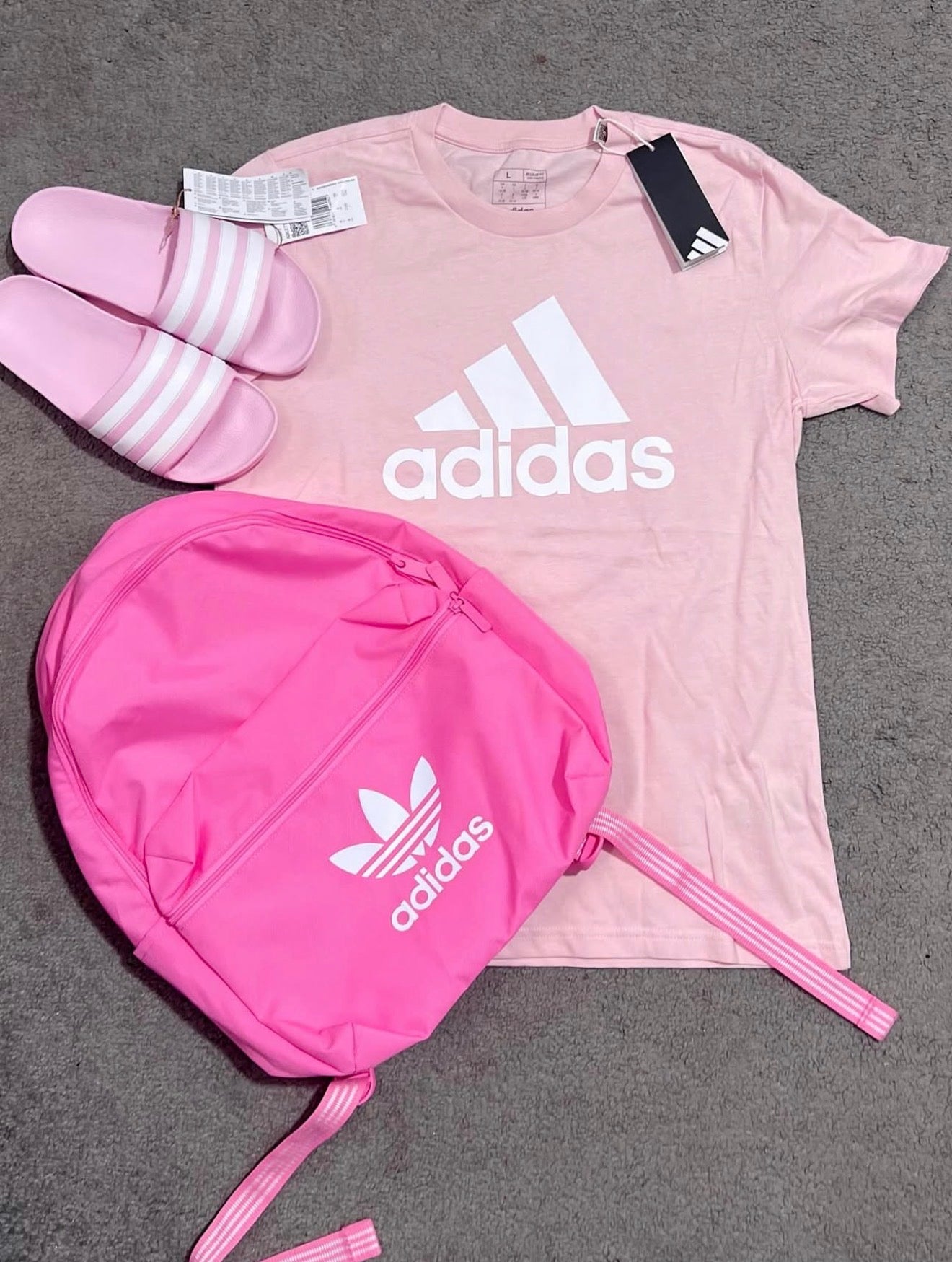 Kit Adidas Feminino (volta as aulas)