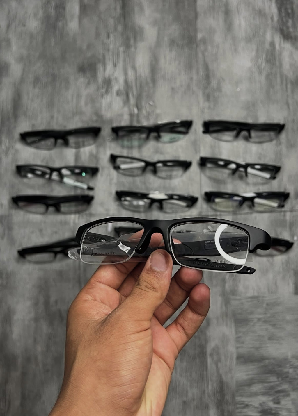 Lupa de descanso Oakley