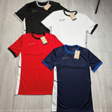 4 camisas Nike Dri-Fit Academy