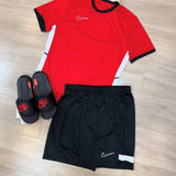 Kit completo Nike Academy + Chinelo Victori One
