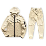 Conjunto Nike Tech Fleece
