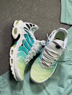 Conjunto Nike + Air max Tn