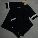 Conjunto Nike DRI-FIT Academy