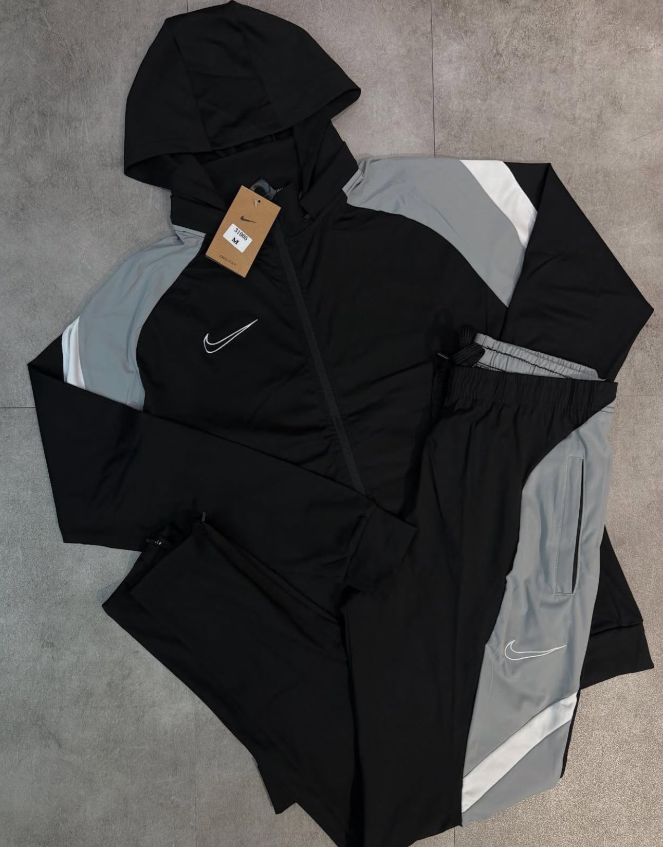 Conjunto Nike Dri-Fit