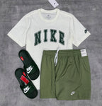 Kit Nike + Chinelo