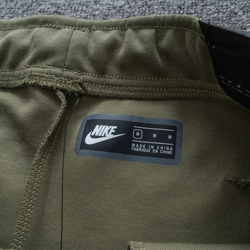 Conjunto Nike Tech Fleece