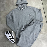 Conjunto Jordan + Tênis Nike