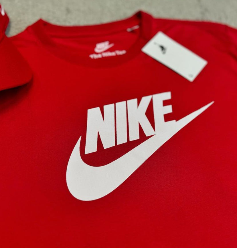 Kit Nike