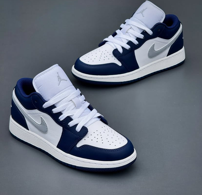 Tênis Air Jordan Low