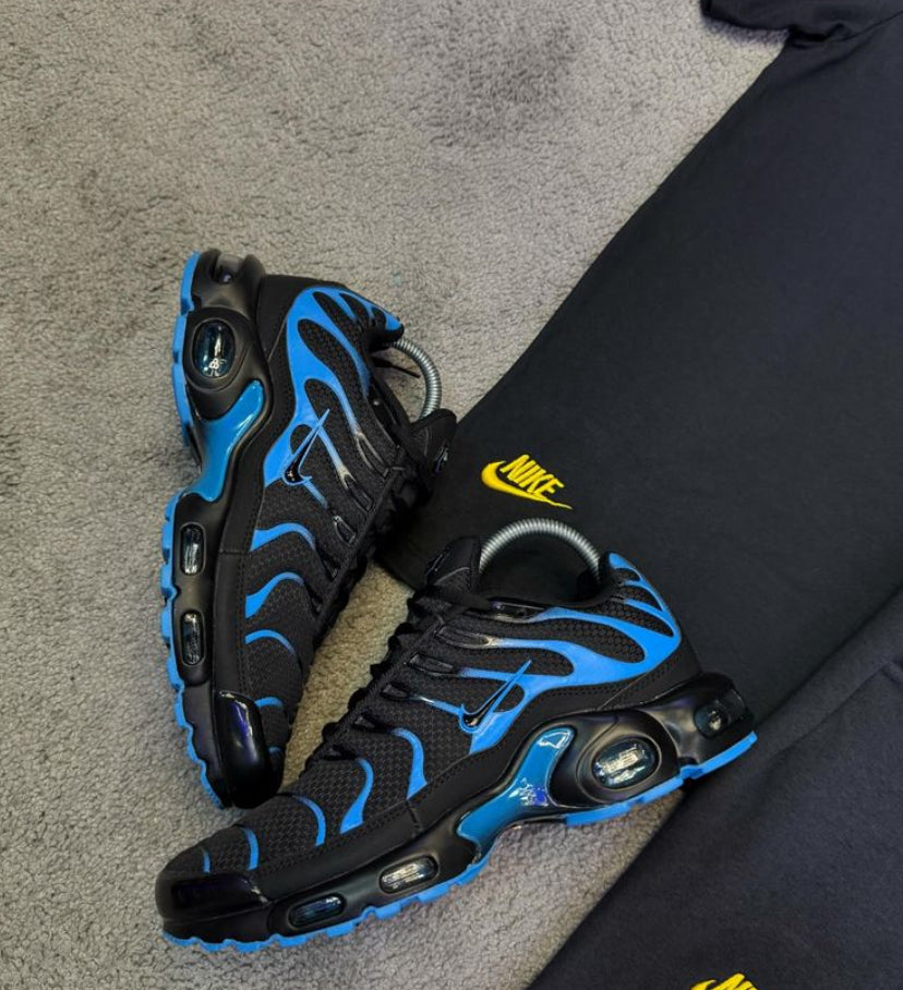 Kit Nike + Air Max Plus