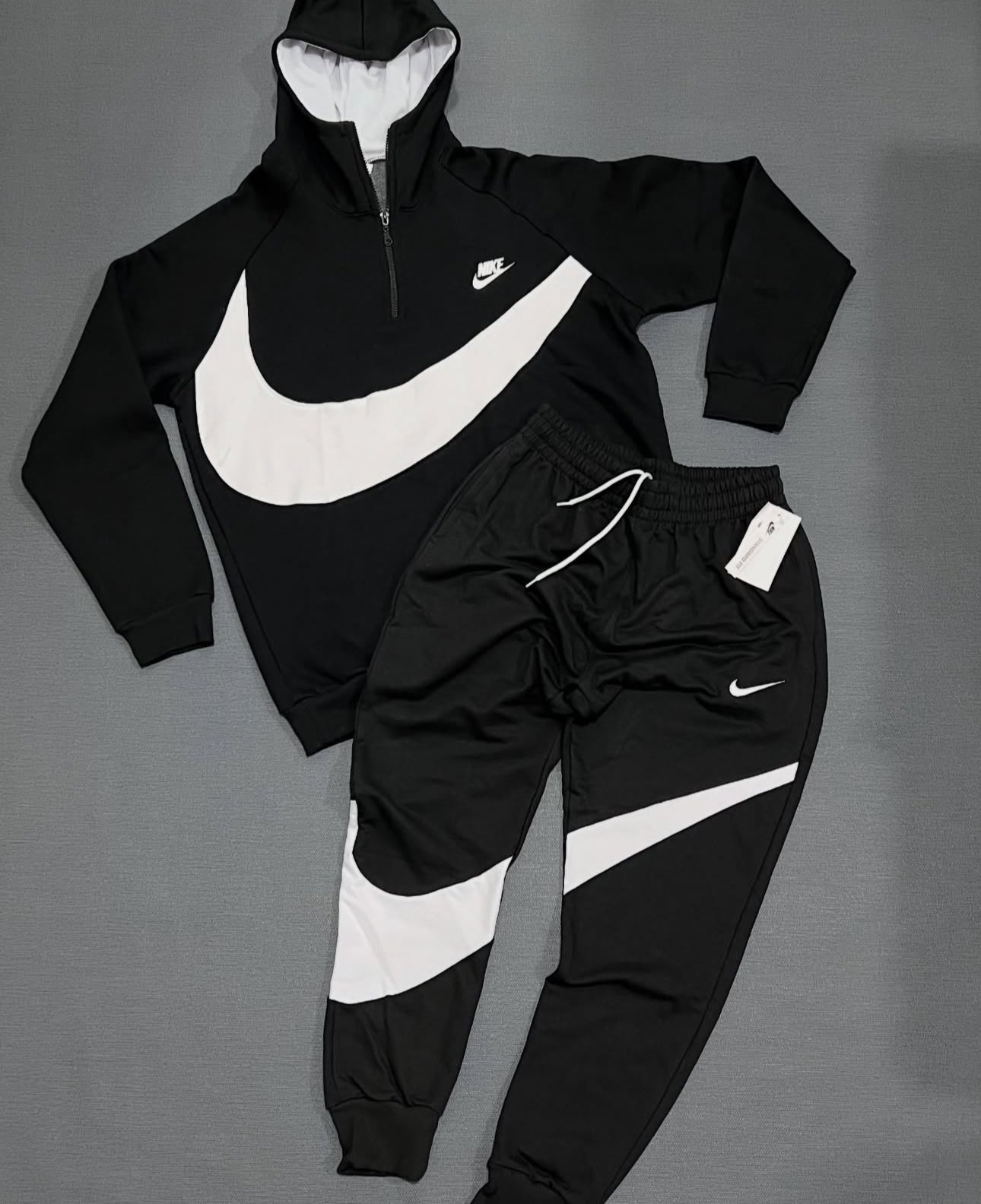 Conjunto Nike Big Swoosh