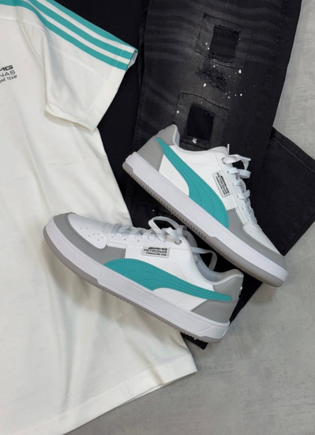 Kit completo Adidas Mercedes AMG+ Tênis Puma