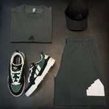 Kit Adidas com Adi2000