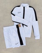 Conjunto Nike Dri-Fiit Academy