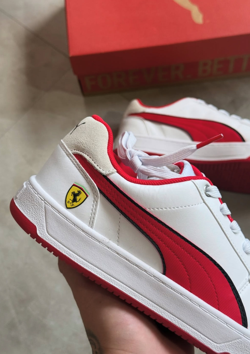 Caven 2.0 Puma x Ferrari ( Branco )