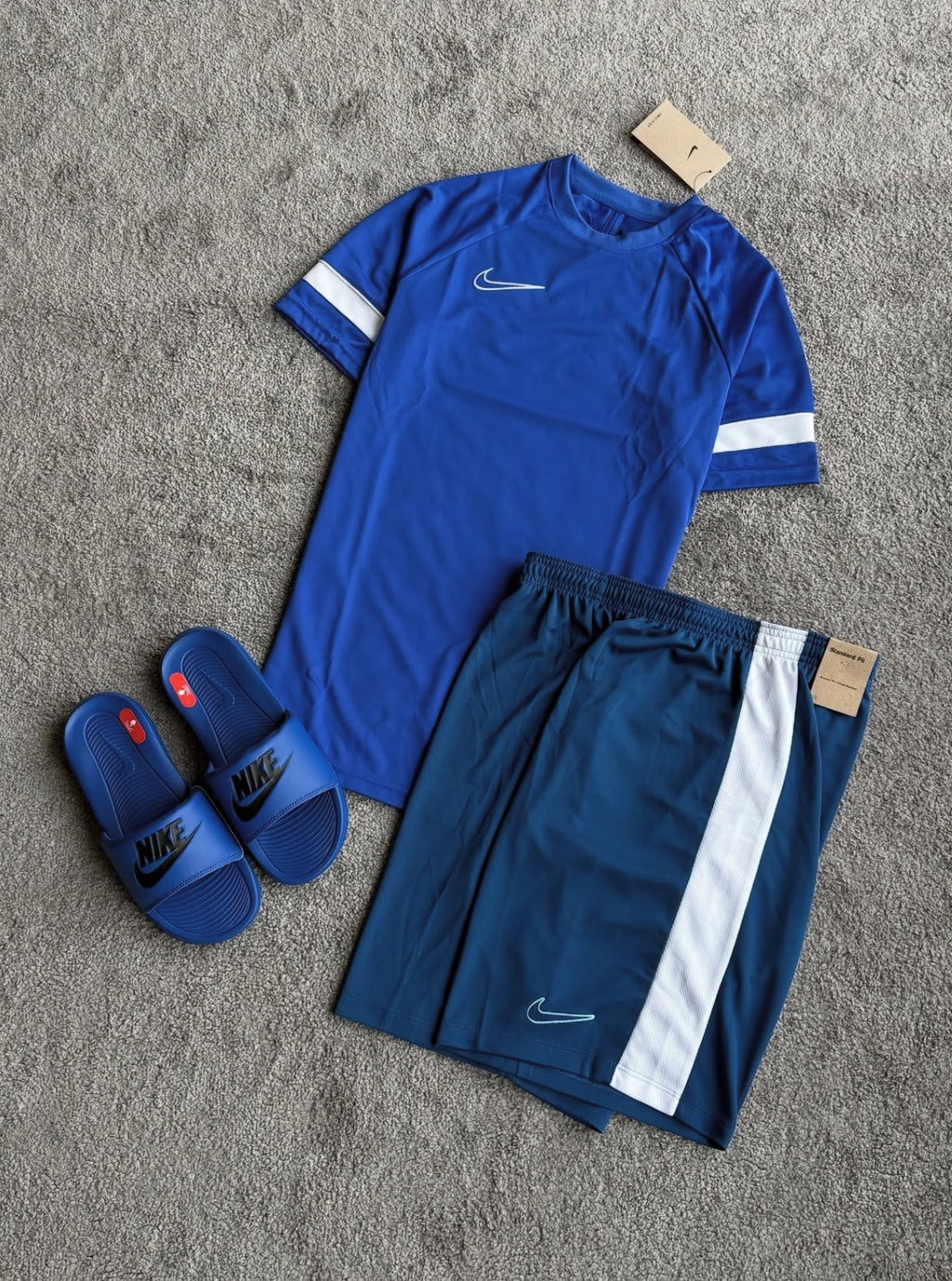 Kit completo Nike Academy