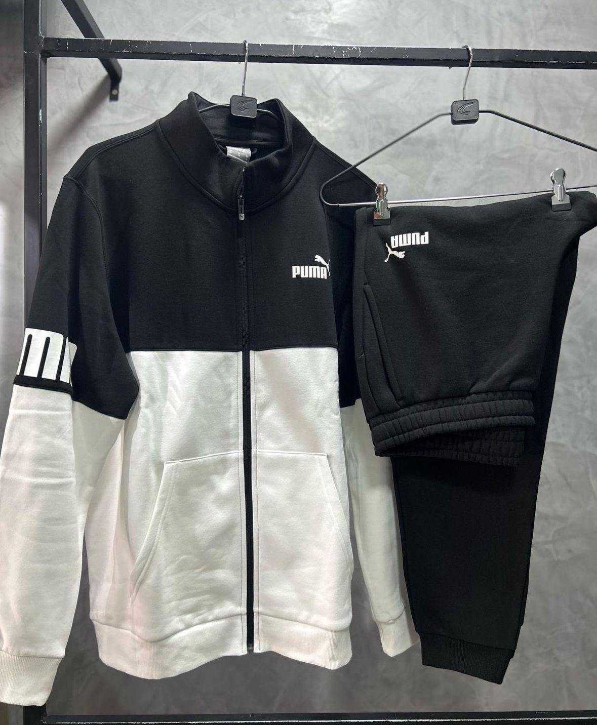 Conjunto Puma Tracksuit